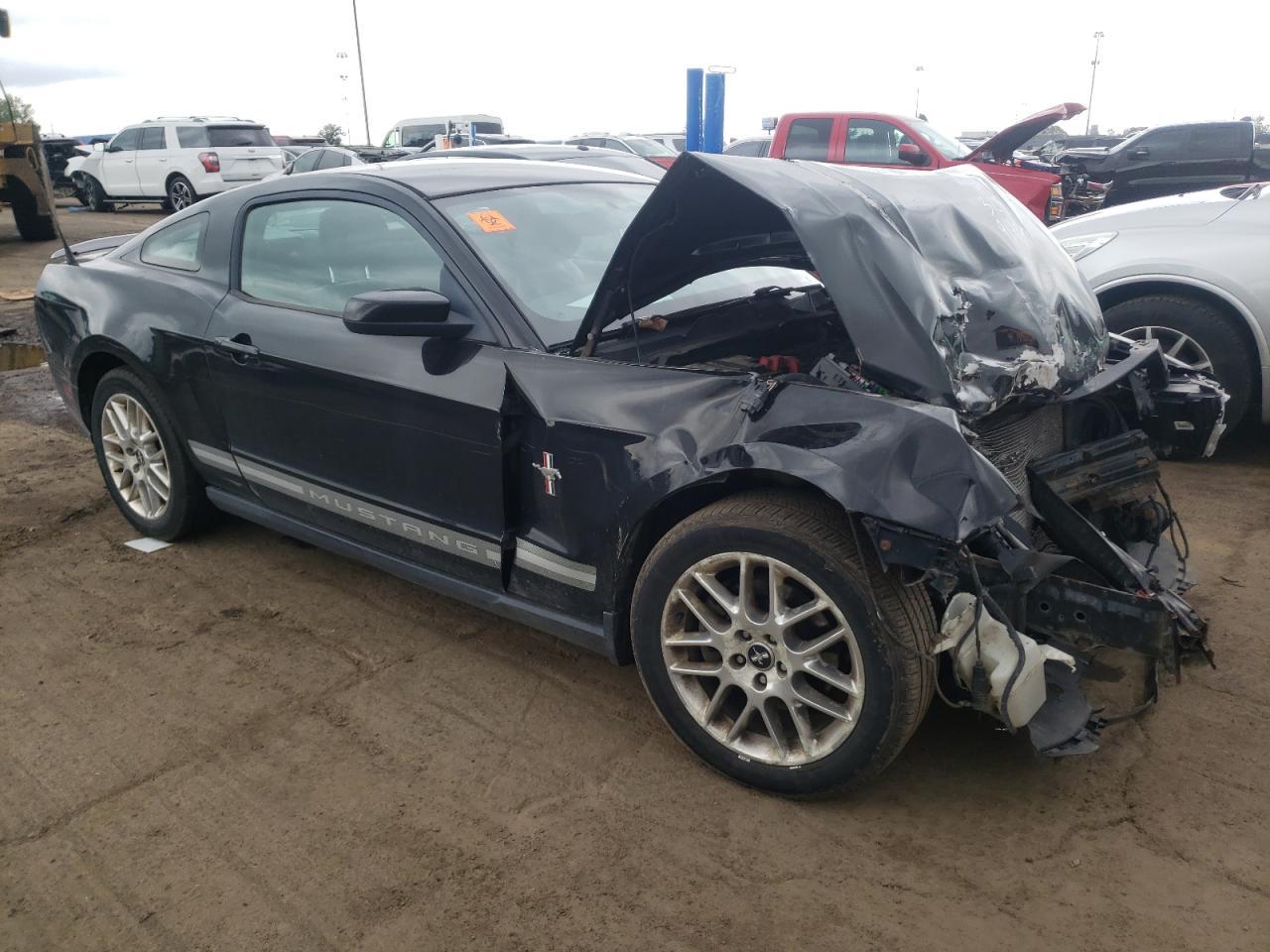 2012 Ford Mustang - Фото 4