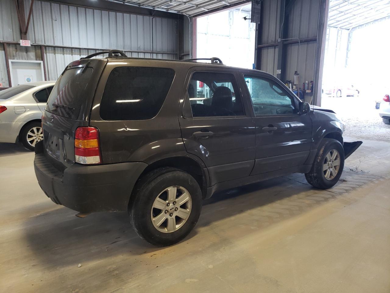 2007 Ford Escape Xlt - Image 3
