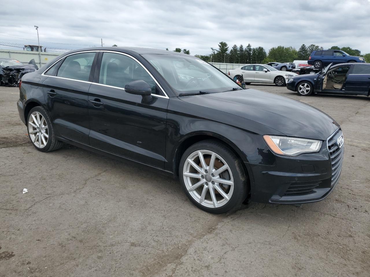 2015 Audi A3 Premium Plus - Фото 4