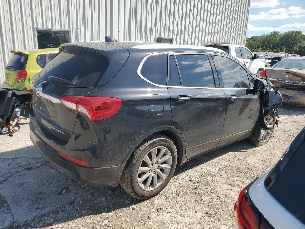 2020 Buick Envision Essence - Image 3