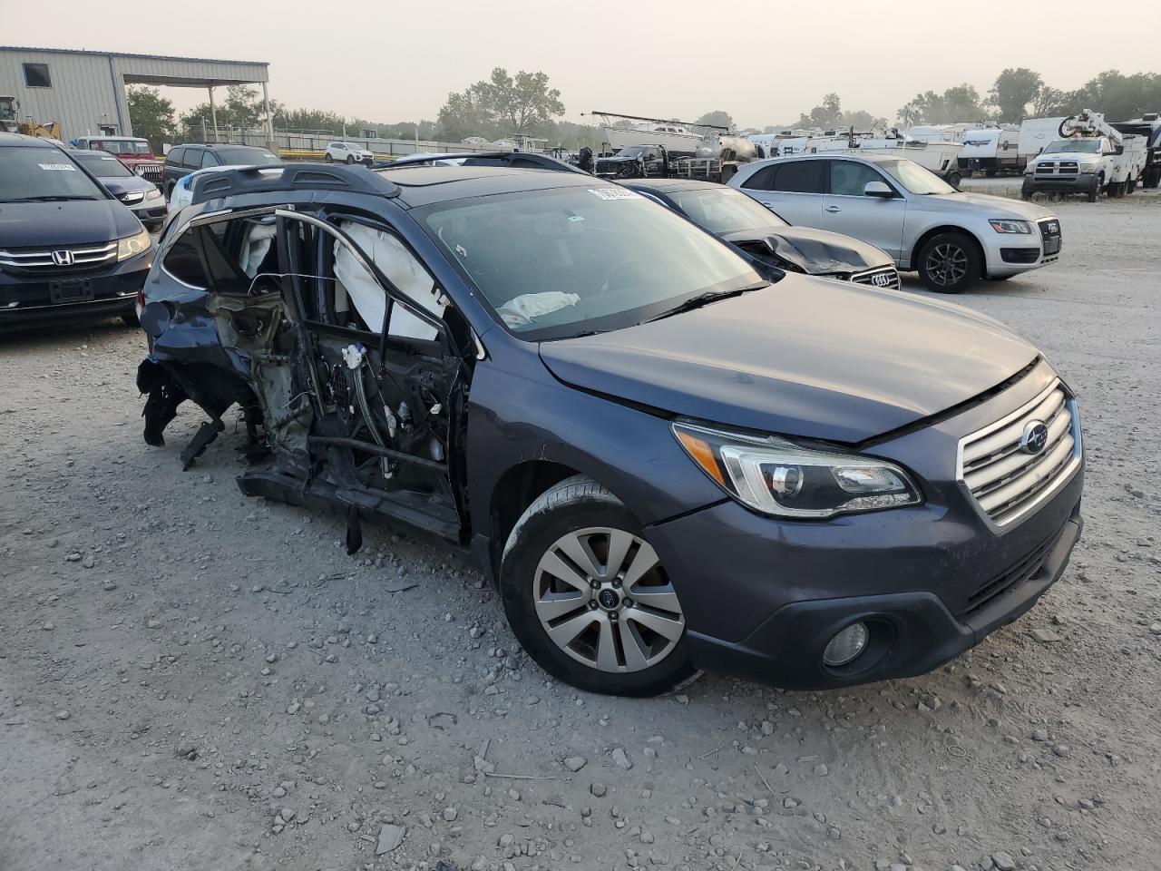 2017 Subaru Outback 2.5I Premium - Фото 4