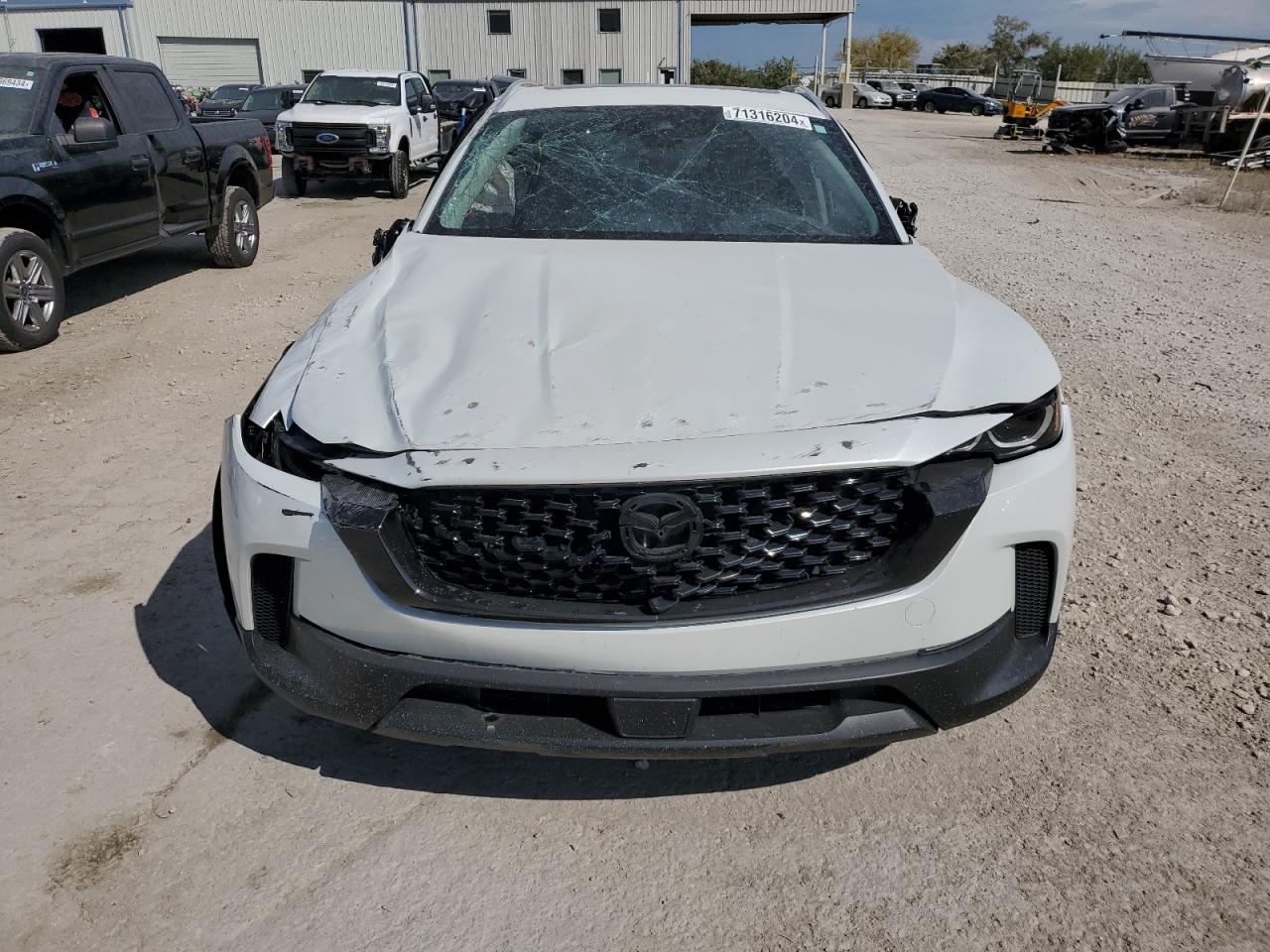 2023 Mazda Cx-50 Premium Plus - Фото 5