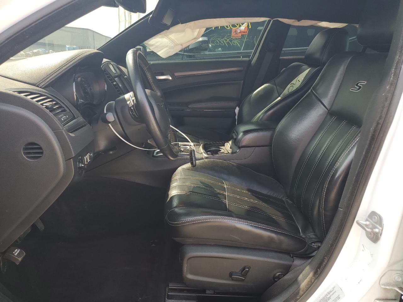 2020 Chrysler 300 S - Image 7