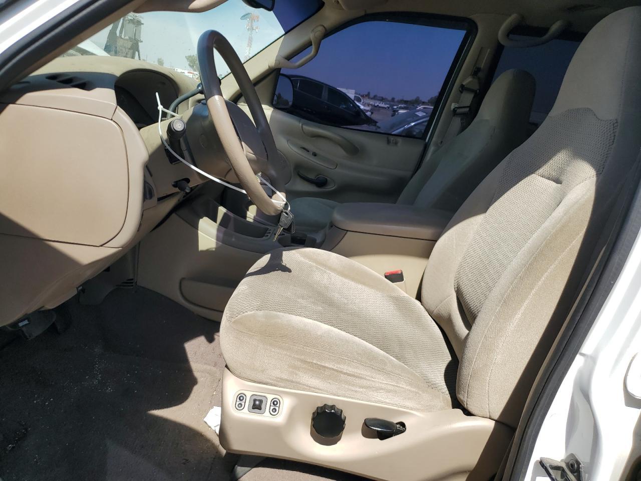 2000 Ford Expedition Xlt - Фото 7