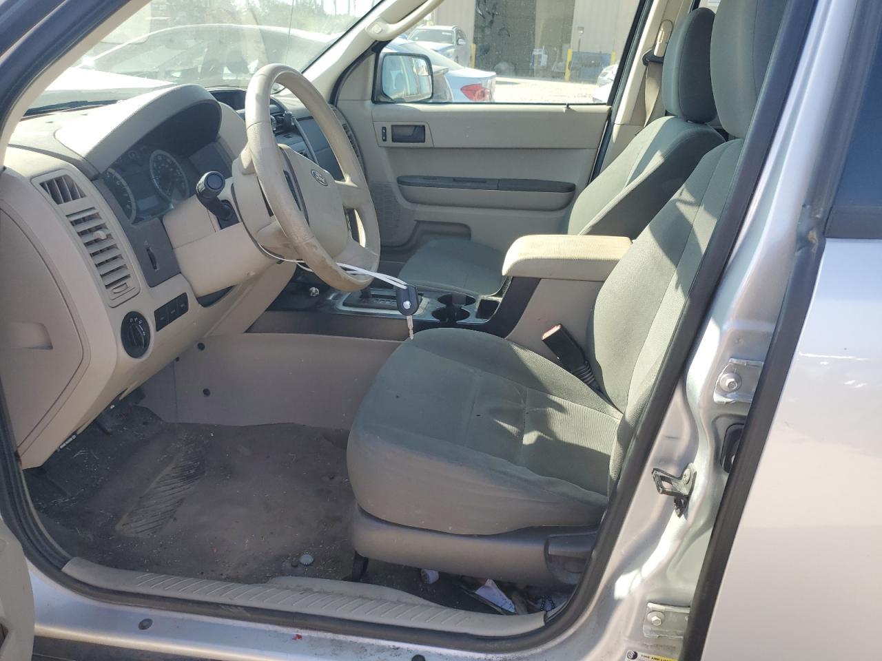 2011 Ford Escape Xls - Фото 7