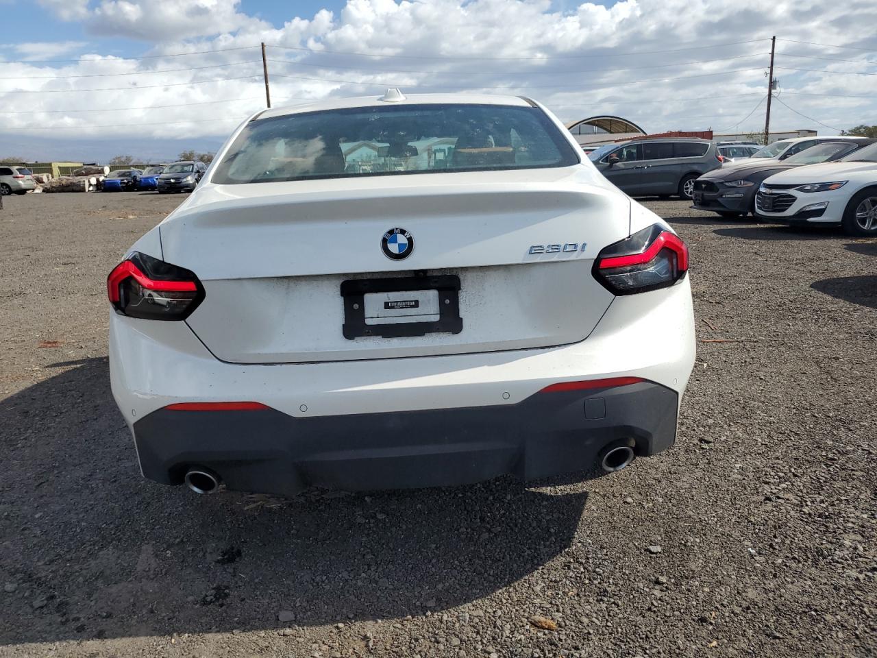 2023 BMW 230I - Фото 6