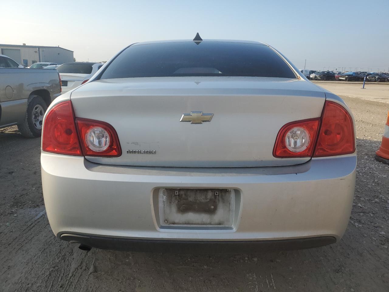 2012 Chevrolet Malibu Ls - Image 6