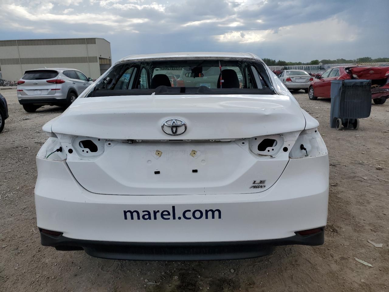 2023 Toyota Camry Le - Фото 6