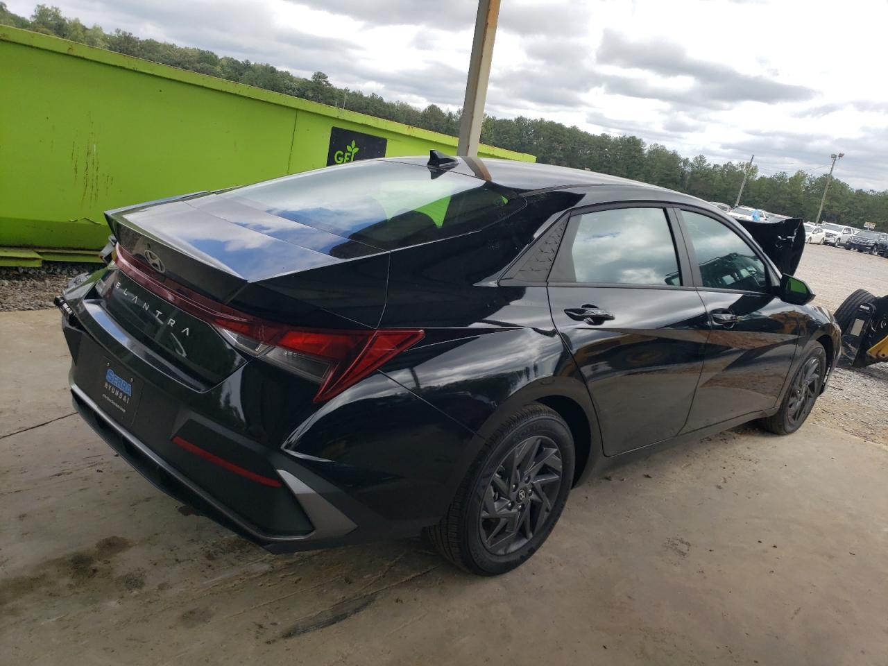 2024 Hyundai Elantra Sel - Фото 3