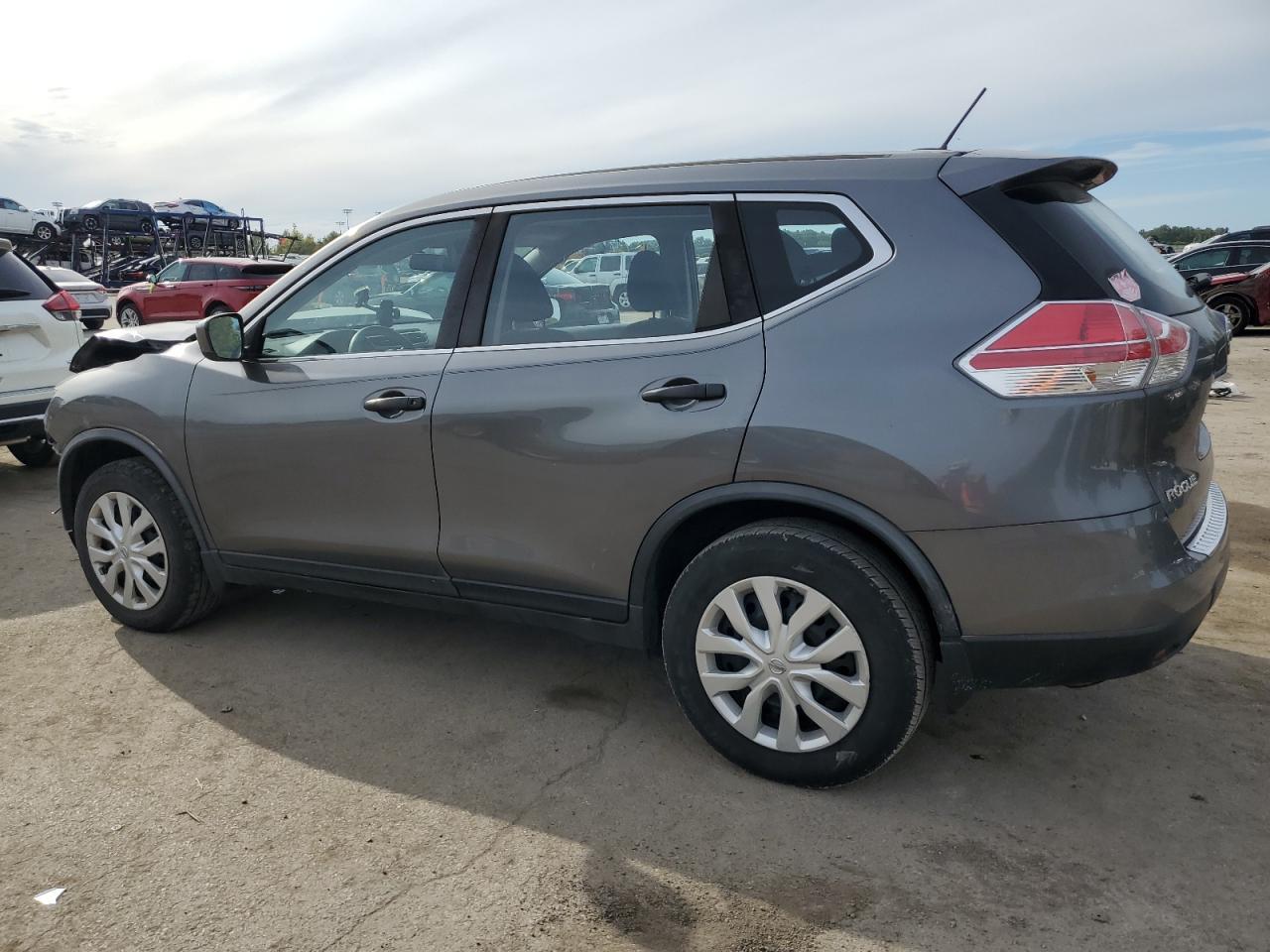 2016 Nissan Rogue S - Image 2