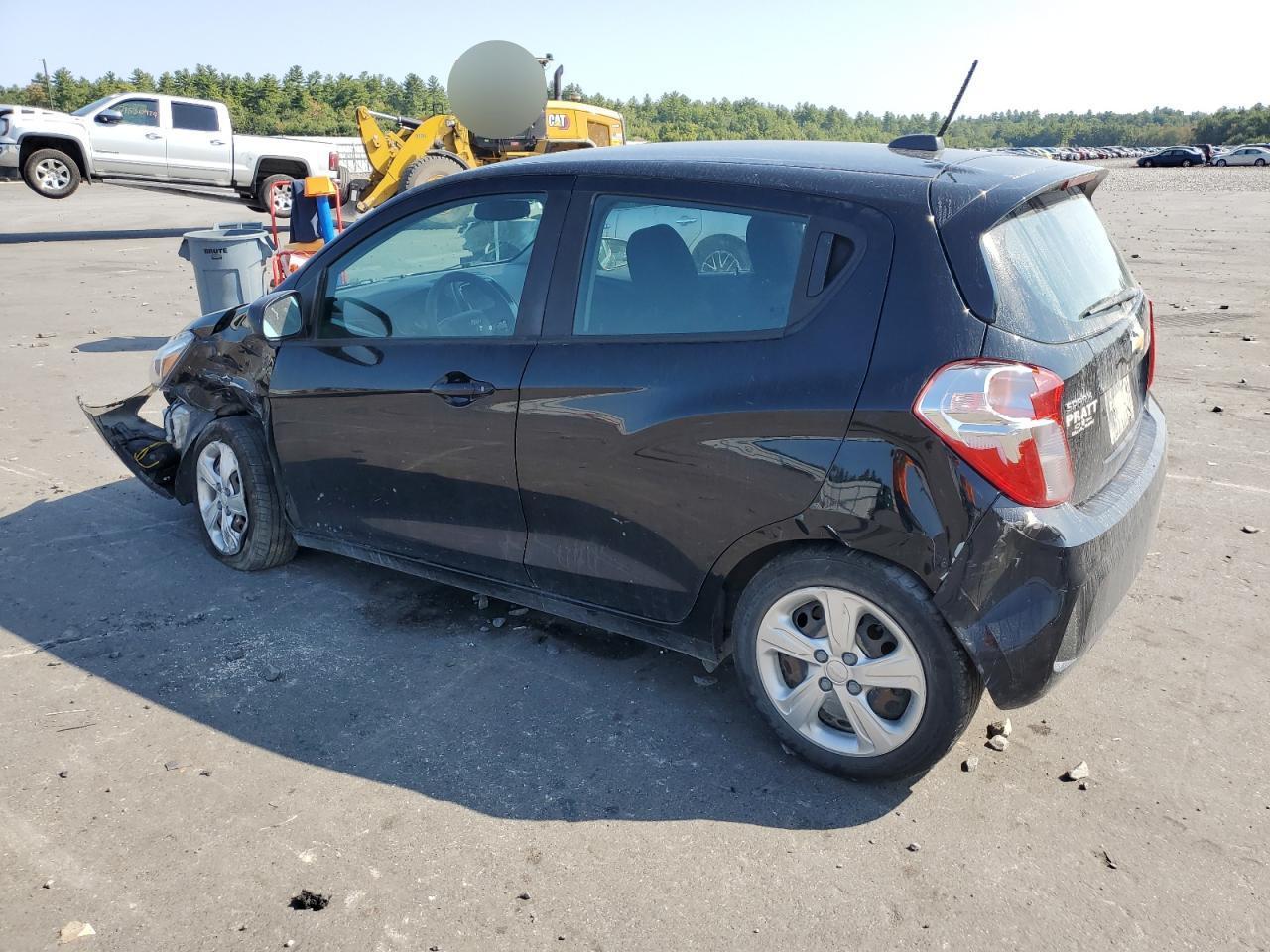 2021 Chevrolet Spark Ls - Фото 2