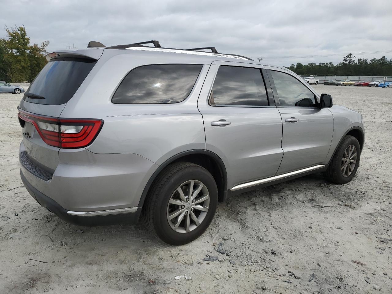 2017 Dodge Durango Sxt - Фото 3