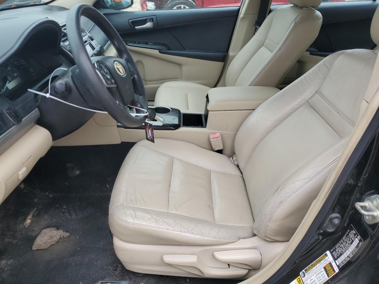 2014 Toyota Camry L - Фото 7