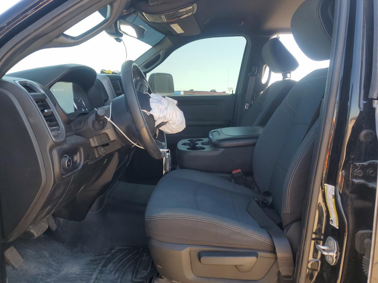 2022 Ram 2500 Tradesman - Фото 7