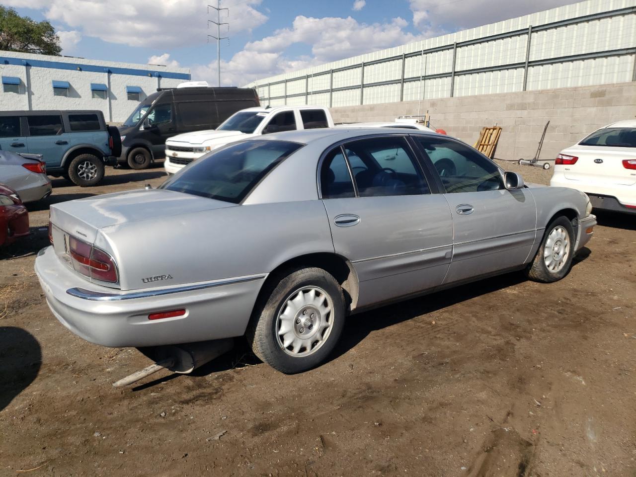 1997 Buick Park Avenue Ultra - Image 3