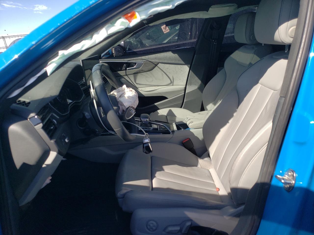 2020 Audi A4 Premium - Фото 7