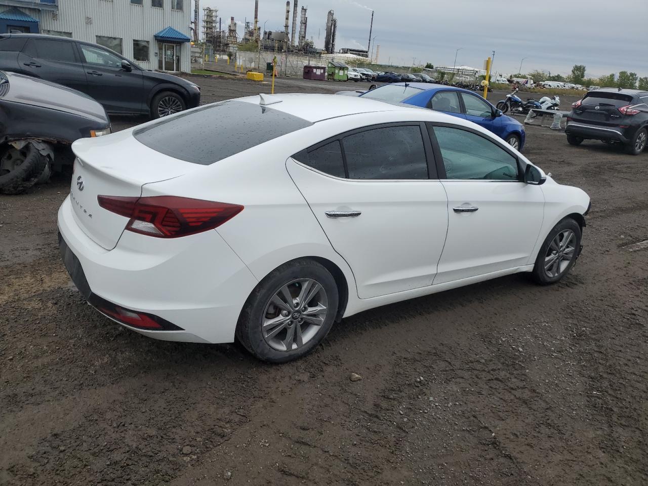 2019 Hyundai Elantra Sel - Фото 3