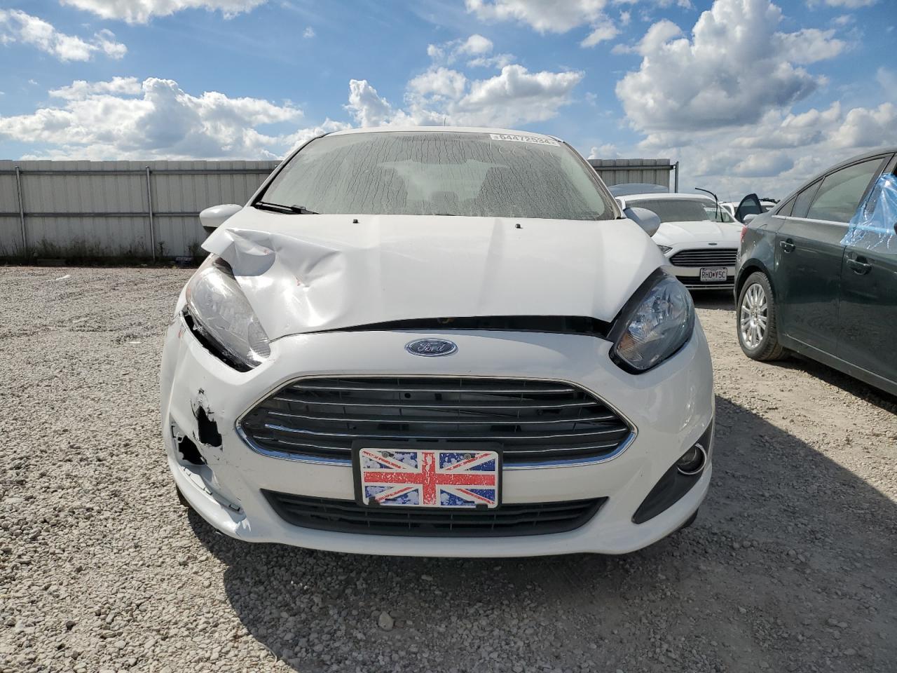2019 Ford Fiesta Se - Image 5