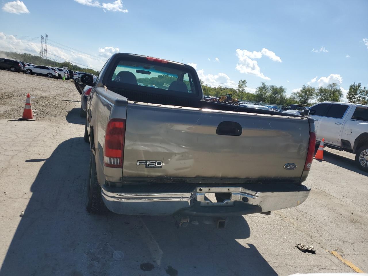 2004 Ford F-150 Heritage Classic - Image 6