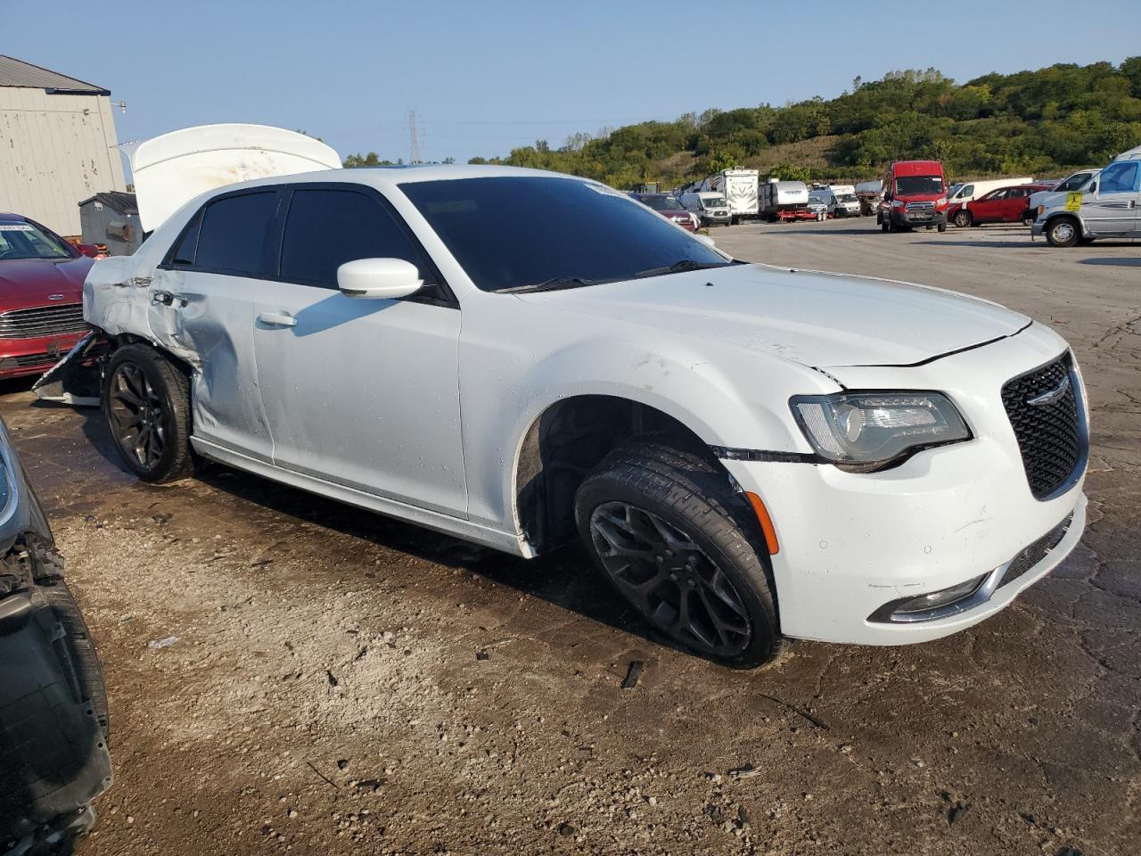 2020 Chrysler 300 S - Image 4