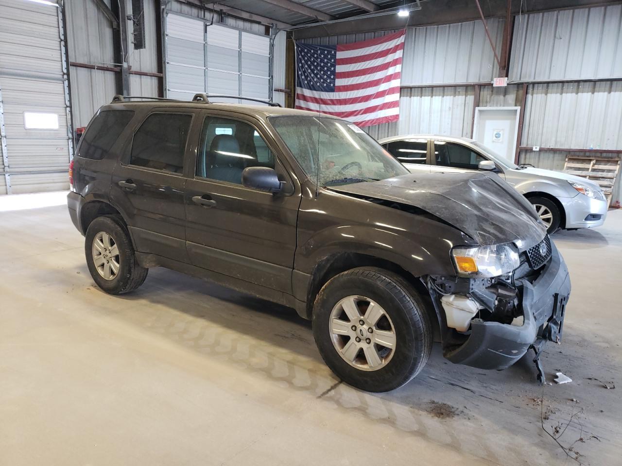 2007 Ford Escape Xlt - Image 4