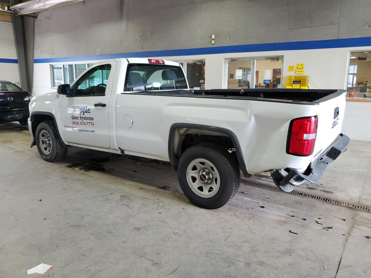 2018 GMC Sierra C1500 - Фото 2