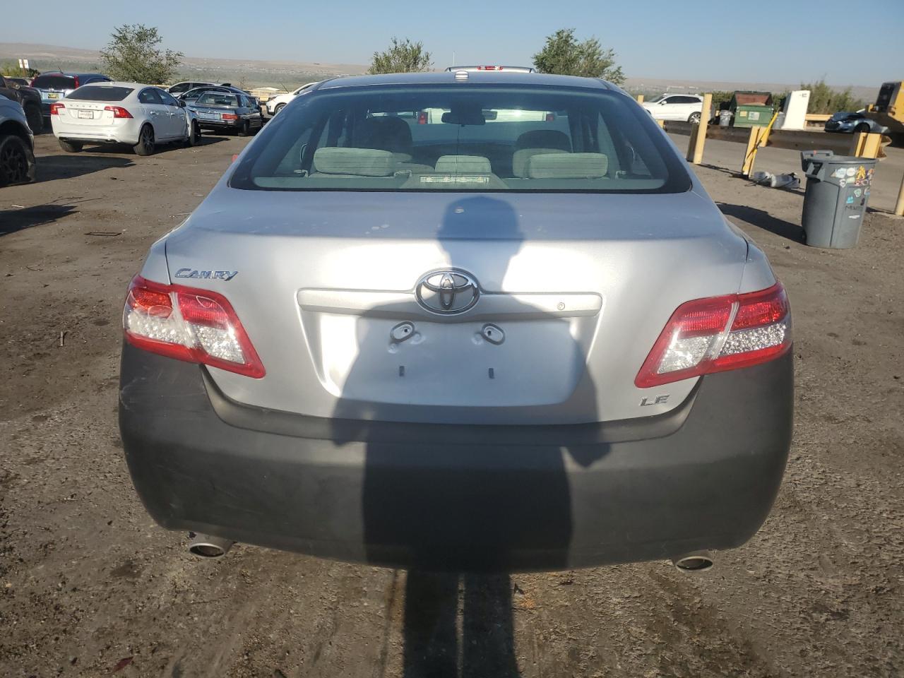 2010 Toyota Camry Se - Фото 6