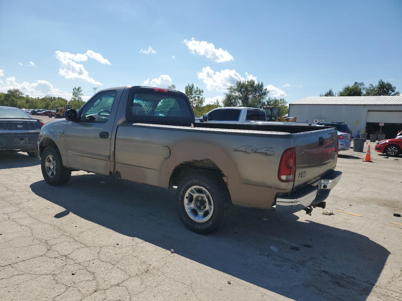2004 Ford F-150 Heritage Classic - Image 2
