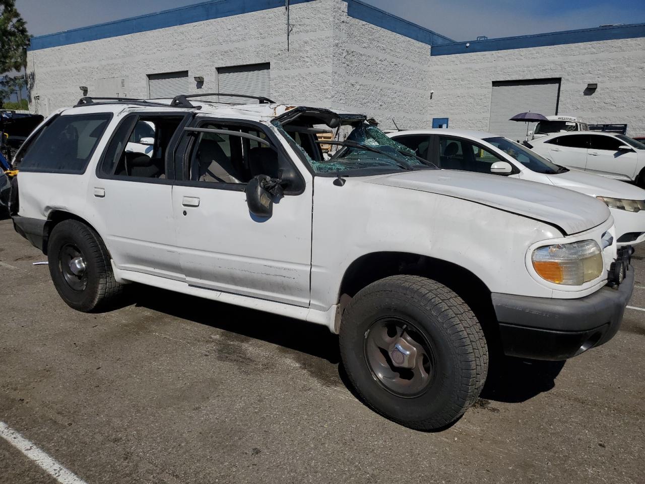 1999 Ford Explorer - Image 4
