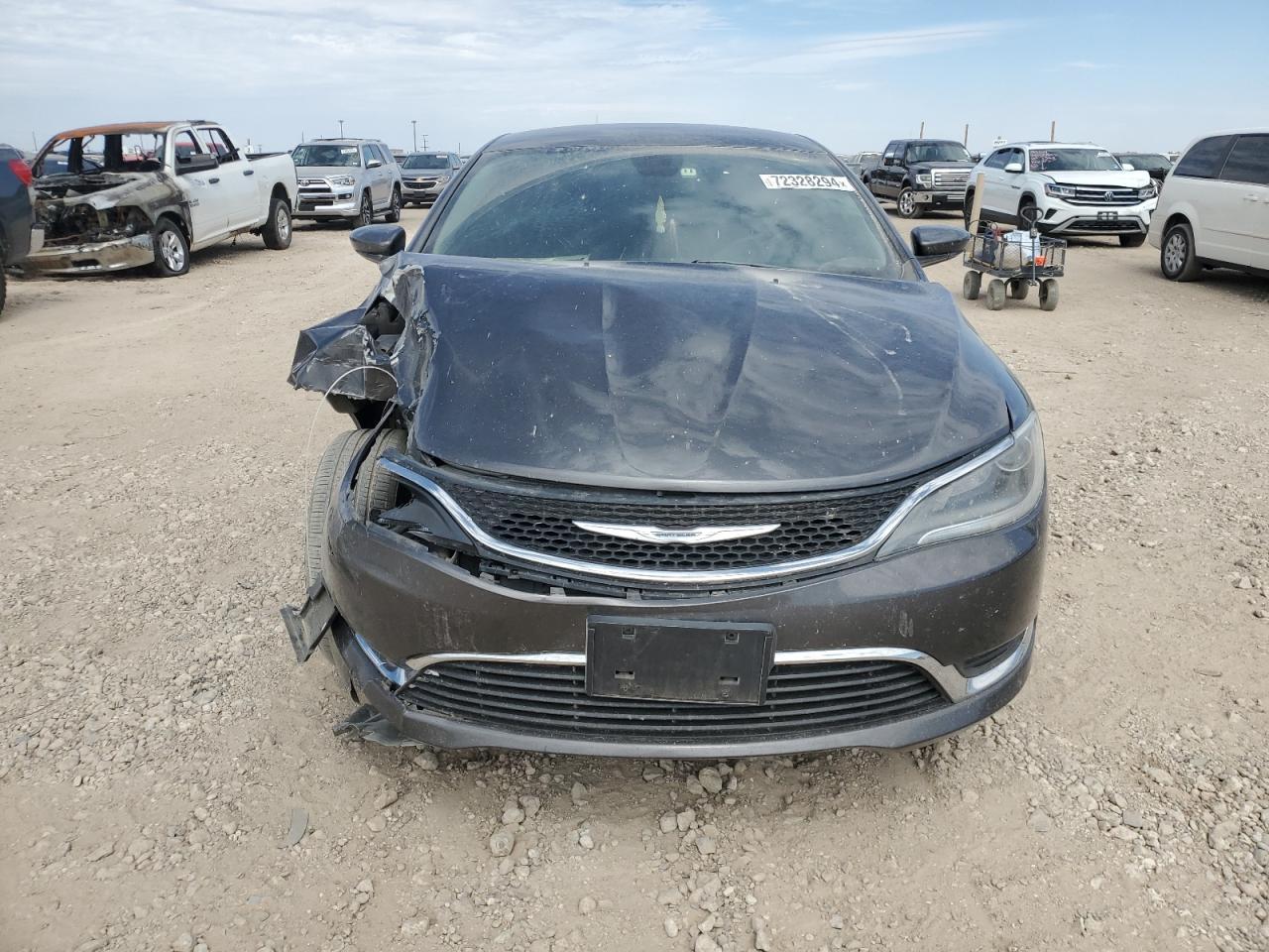 2016 Chrysler 200 Limited - Image 5