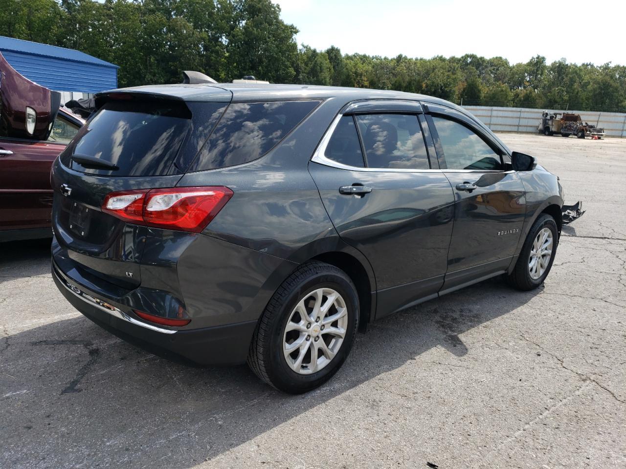 2019 Chevrolet Equinox Lt - Image 3