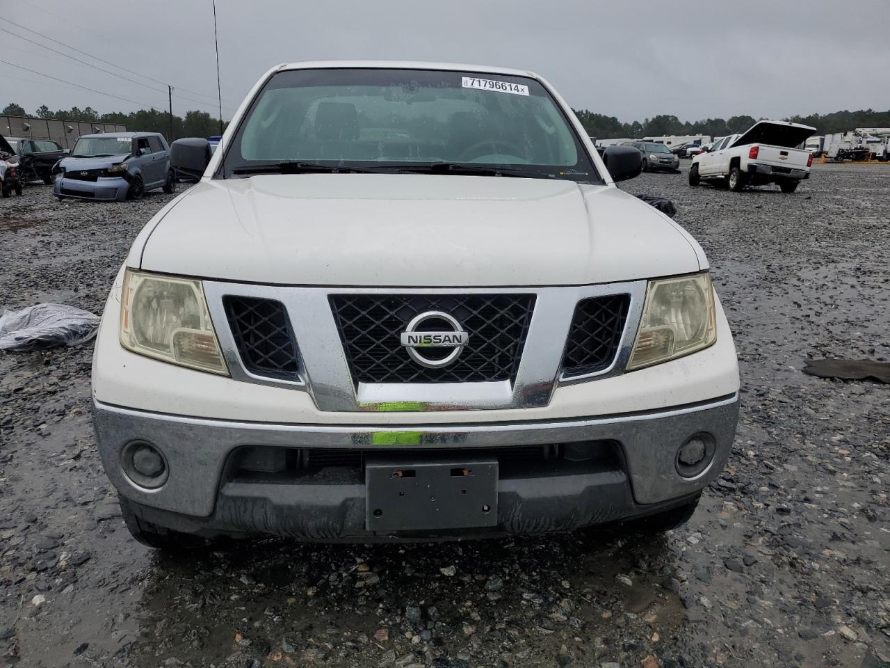 2009 Nissan Frontier Crew Cab Se - Image 5