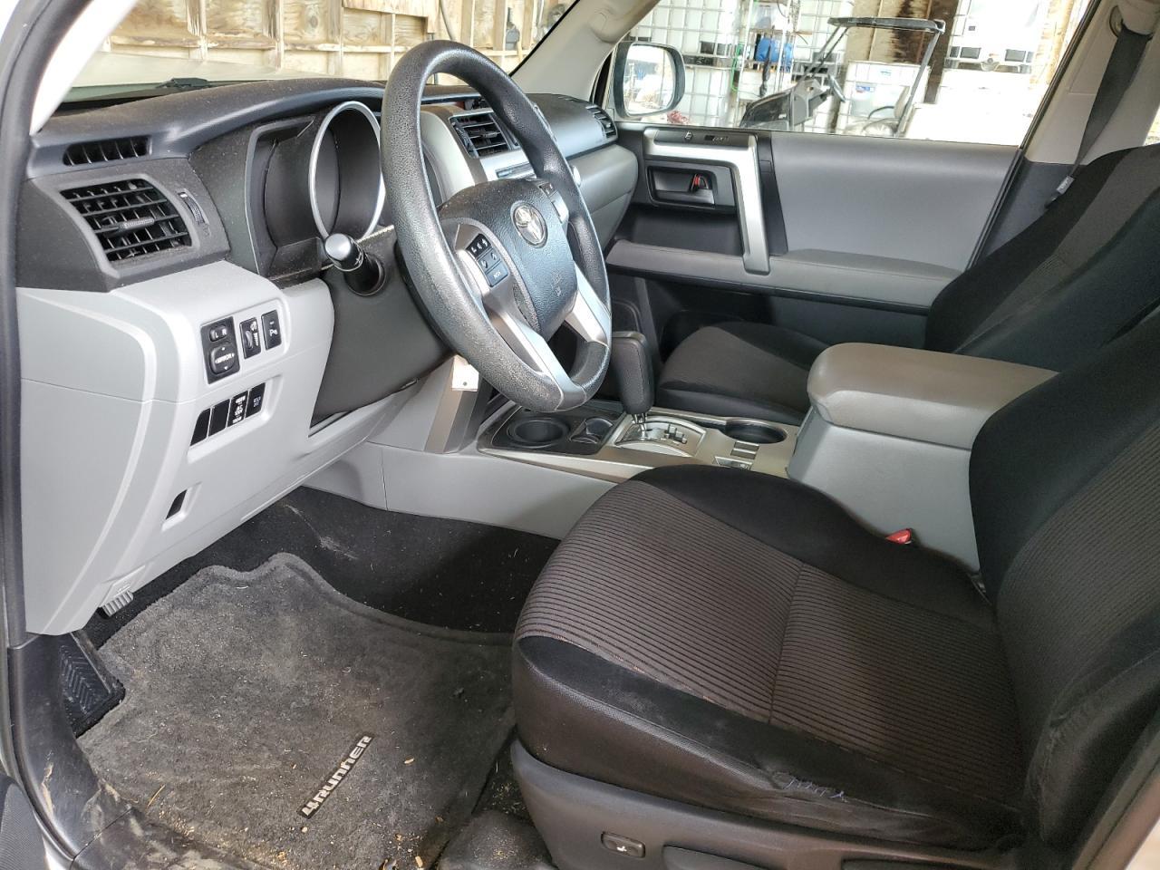 2010 Toyota 4Runner Sr5 - Фото 7