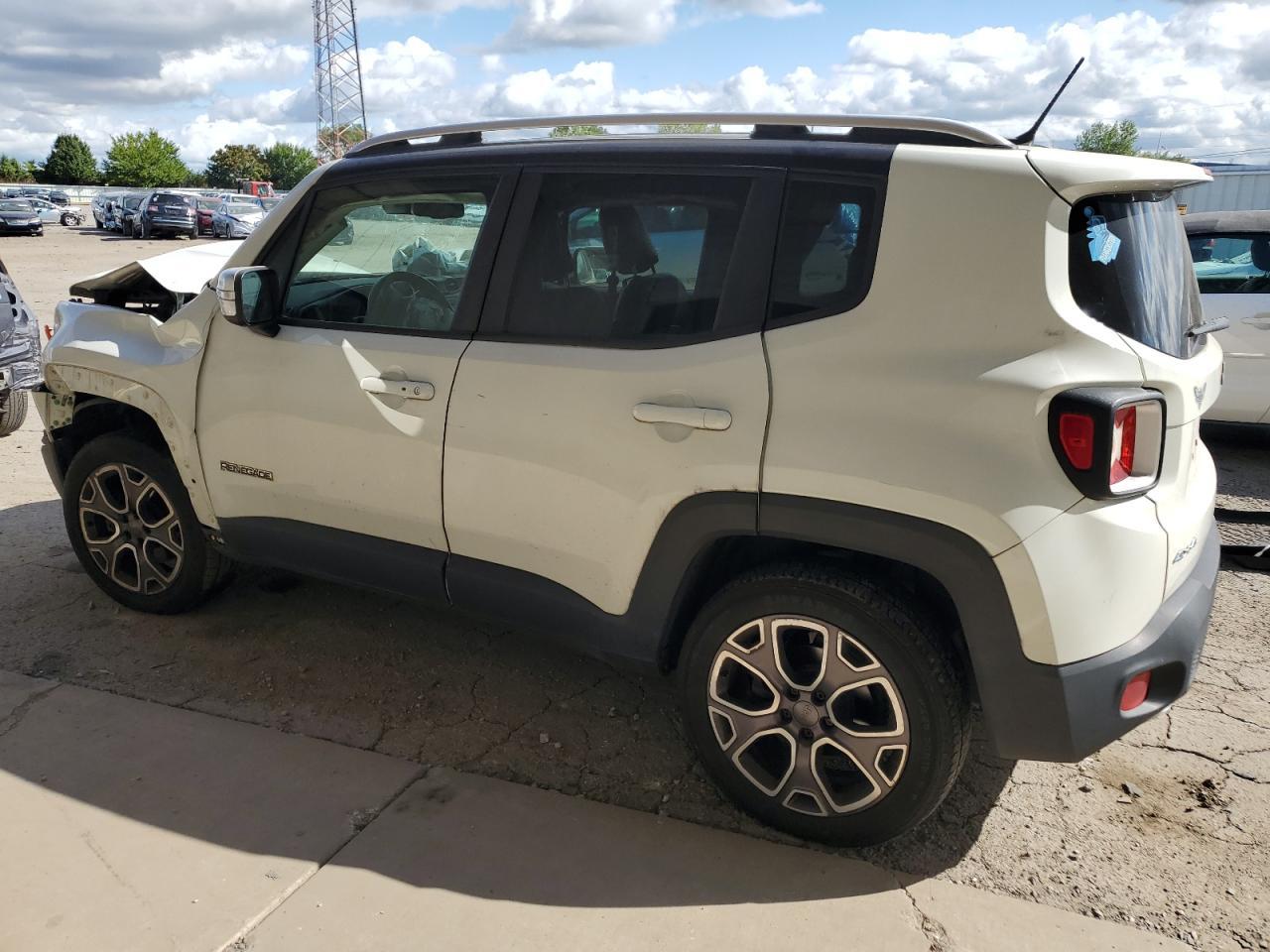 2015 Jeep Renegade Limited - Image 2