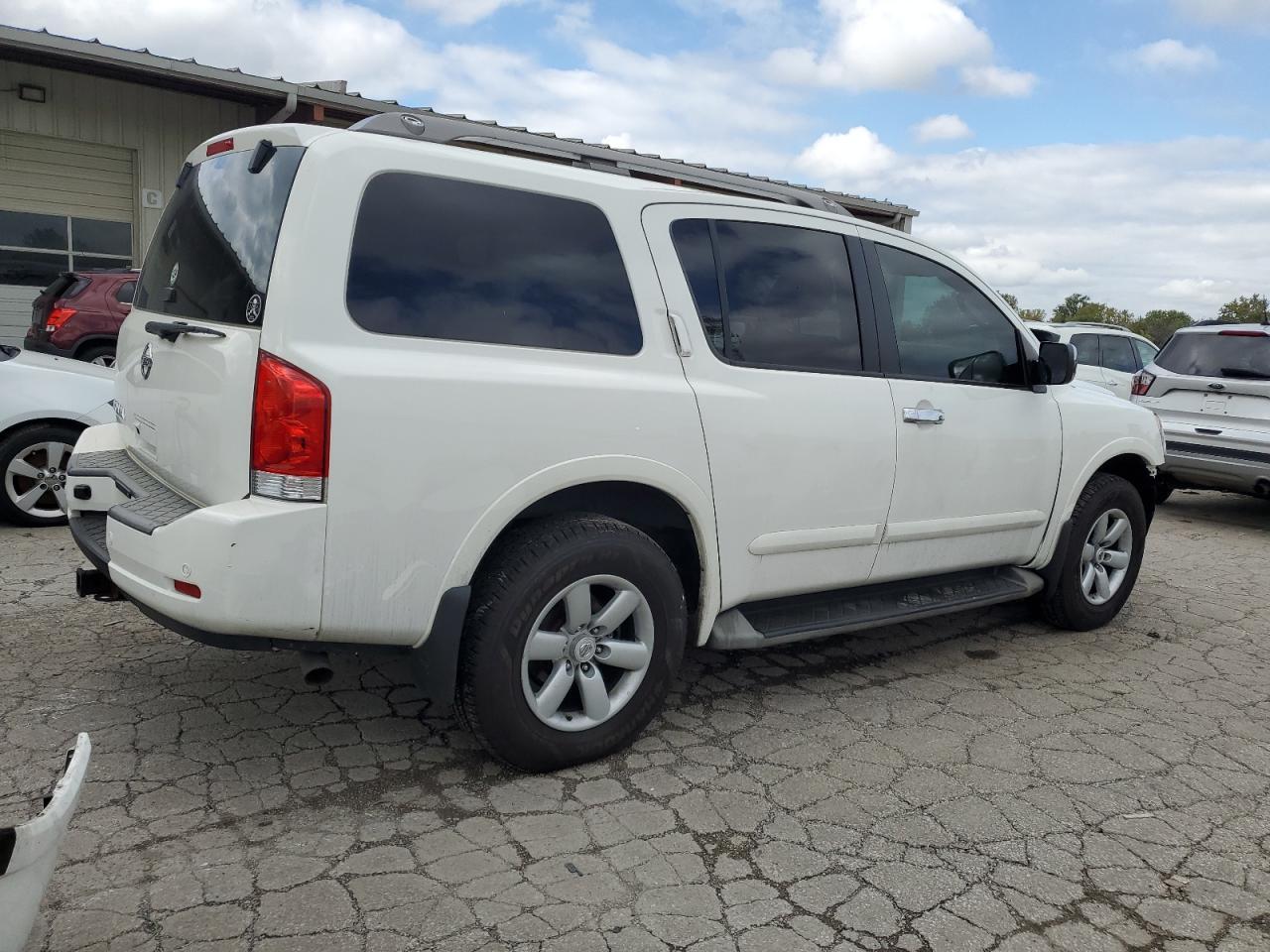 2011 Nissan Armada Sv - Фото 3