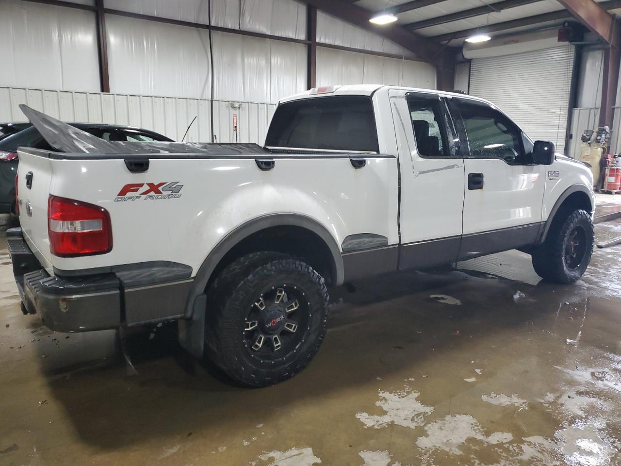 2004 Ford F150 - Image 3