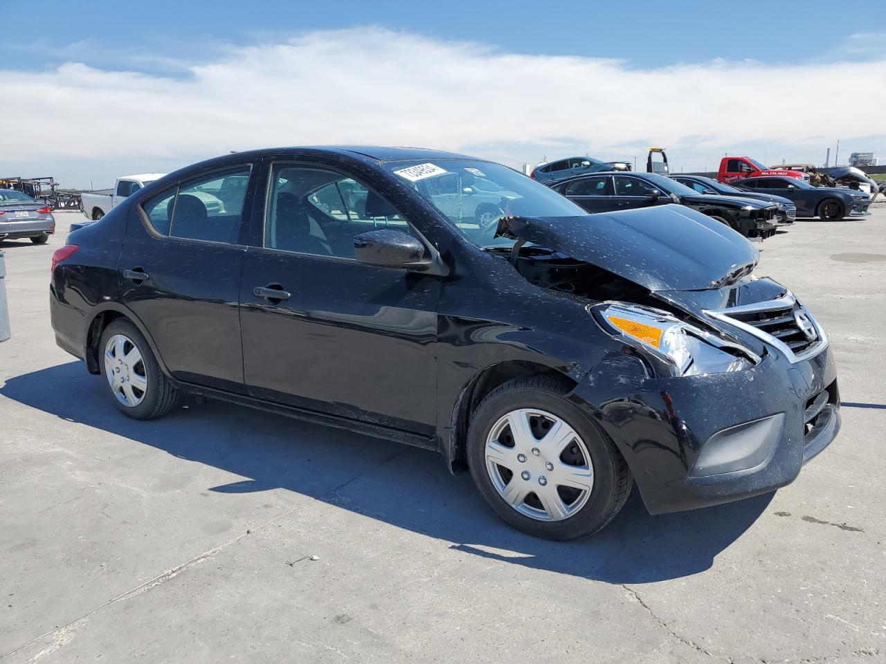 2018 Nissan Versa S - Фото 4