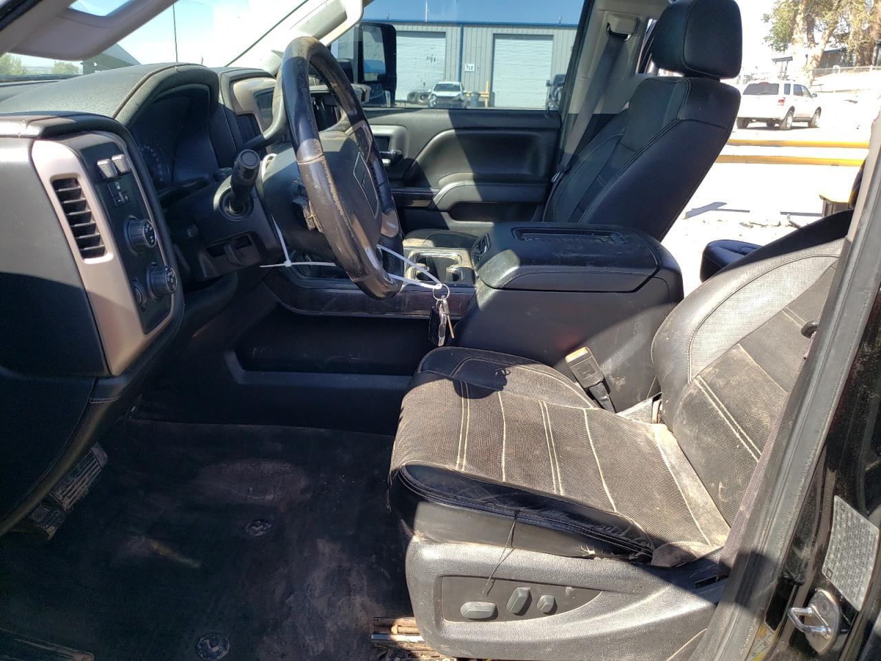 2016 GMC Sierra K3500 Denali - Image 7
