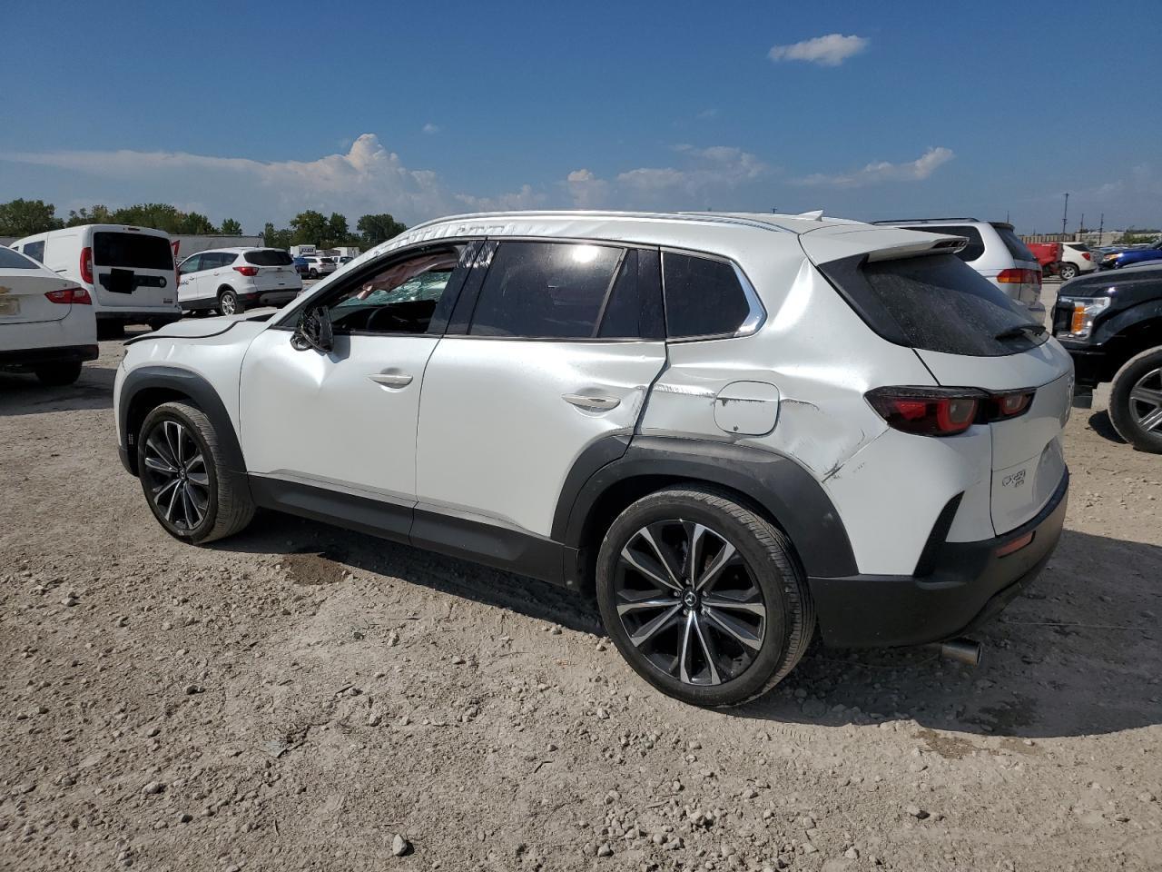 2023 Mazda Cx-50 Premium Plus - Фото 2