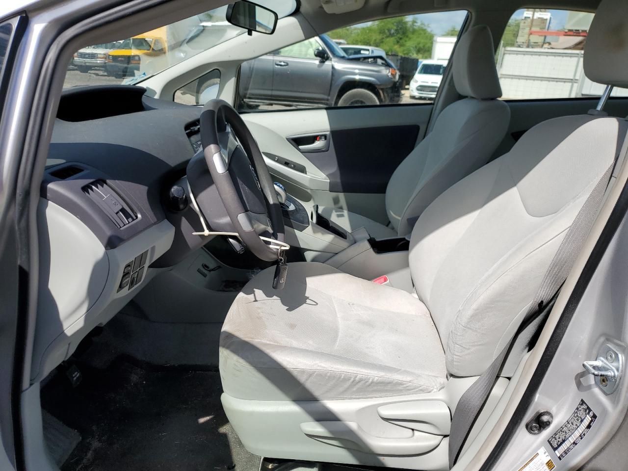 2010 Toyota Prius - Фото 7