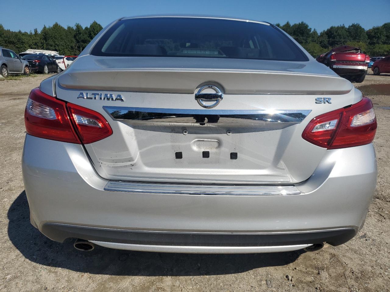 2016 Nissan Altima 2.5 - Image 6