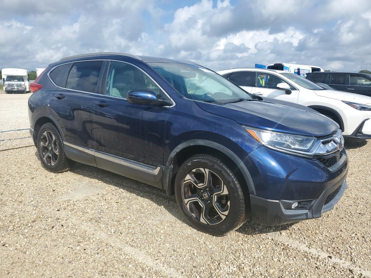 2018 Honda Cr-V Touring - Image 4