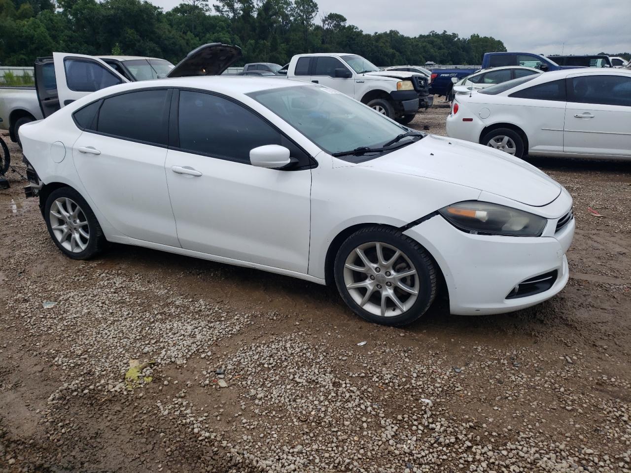 2013 Dodge Dart Sxt - Image 4