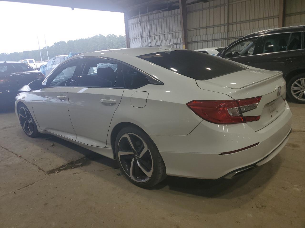 2020 Honda Accord Sport - Фото 2