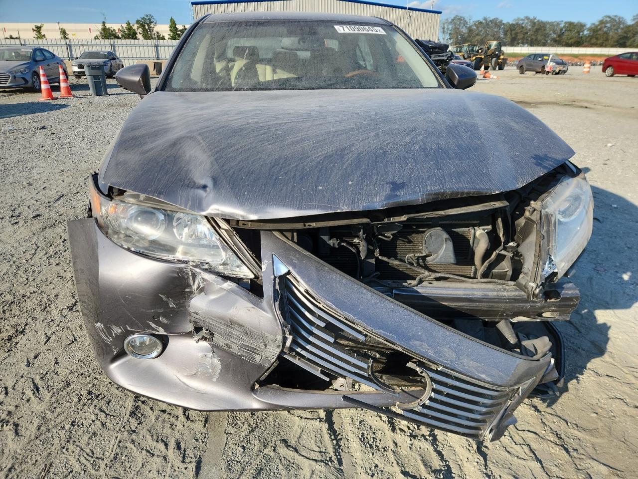 2014 Lexus Es 300H - Фото 5