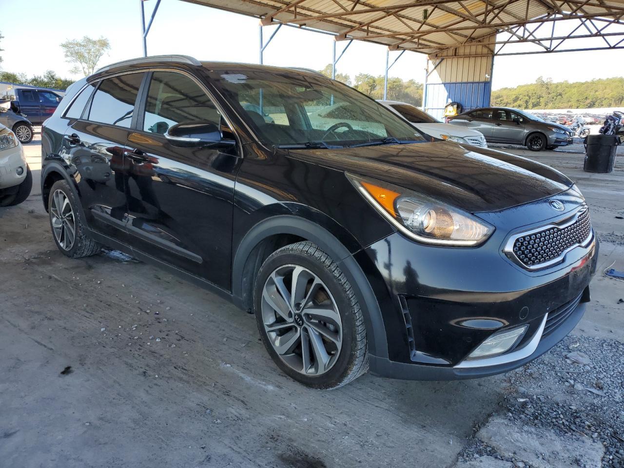 2017 Kia Niro Ex Touring - Фото 4