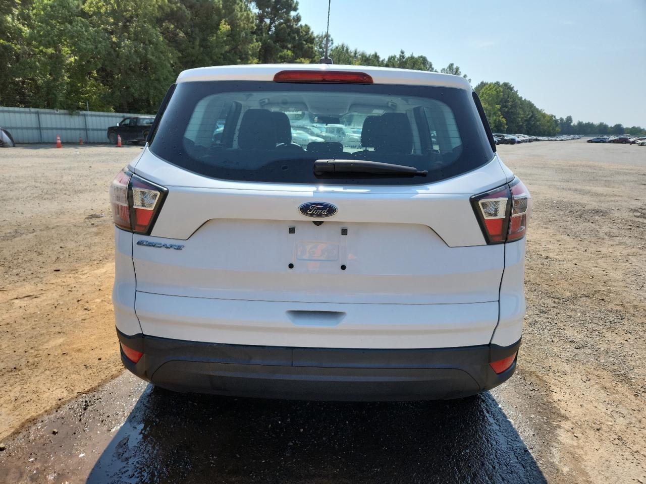2017 Ford Escape S - Фото 6