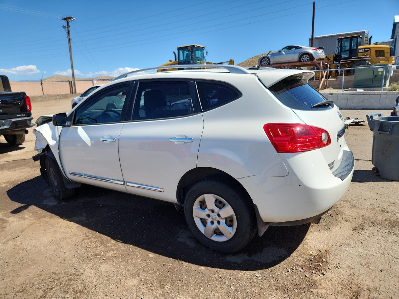 2015 Nissan Rogue Select S - Фото 2