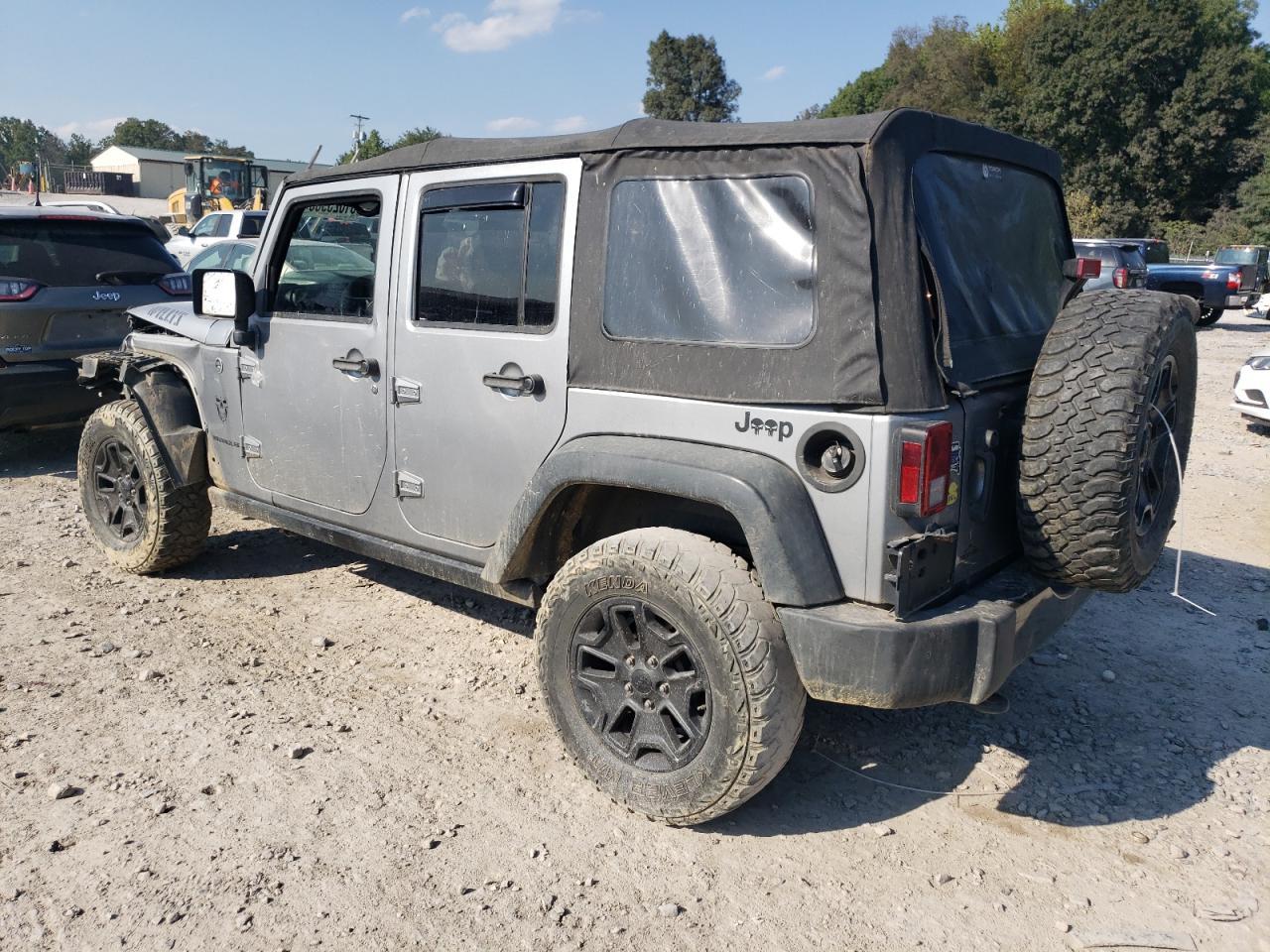 2015 Jeep Wrangler Unlimited Sport - Фото 2