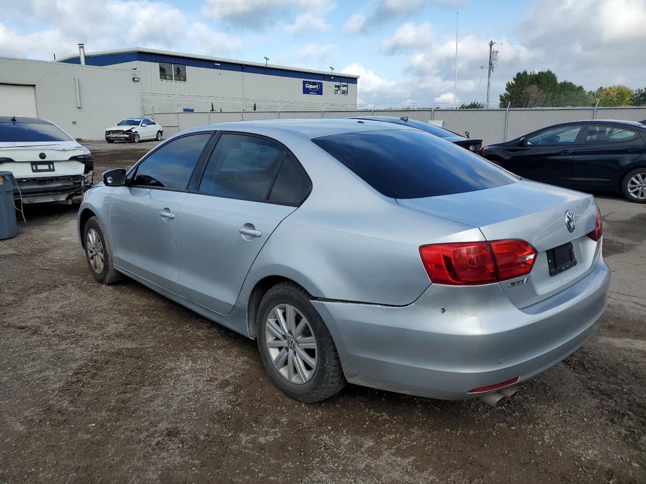 2013 Volkswagen Jetta Se - Фото 2